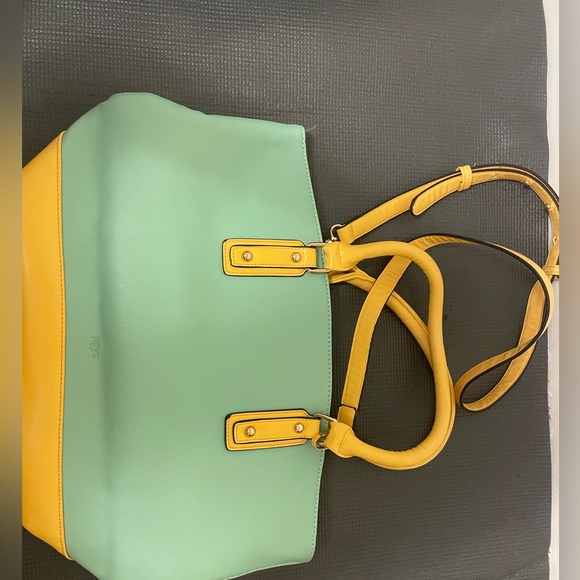 Women’s Purse - Picture 2 of 3